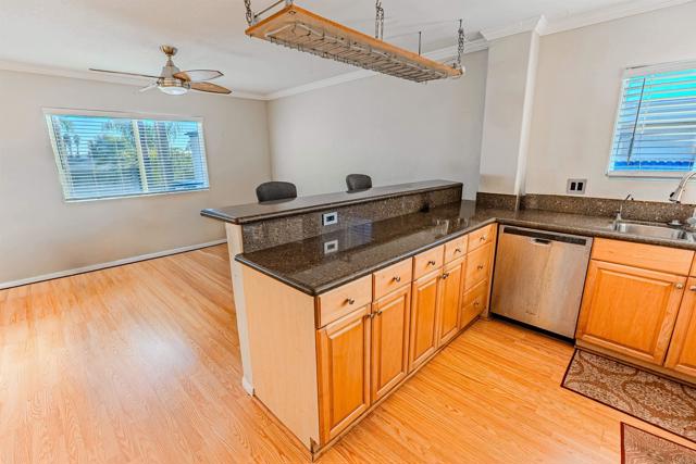 Detail Gallery Image 11 of 24 For 940 Calla Ave #15,  Imperial Beach,  CA 91932 - 4 Beds | 2 Baths