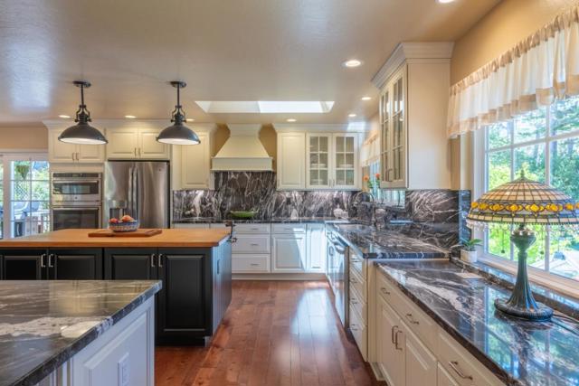 5 Wyndemere Vale, Monterey CA: https://media.crmls.org/mediaz/17f5aac4-72d2-4d4f-b3e9-b448fe7e274a.jpg