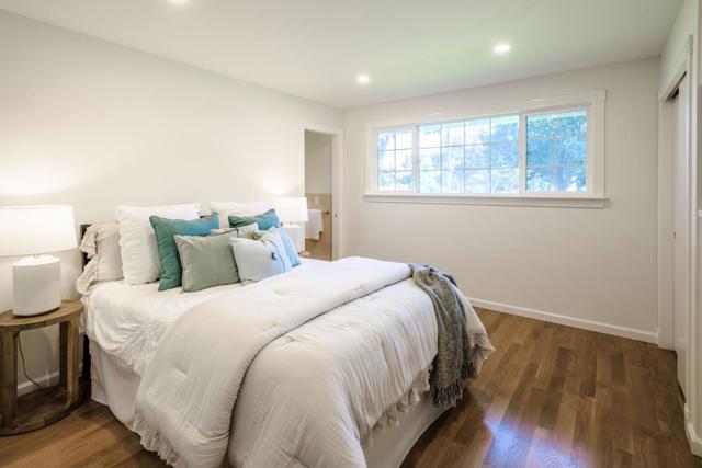 1597 Edgewood Drive, Palo Alto CA: https://media.crmls.org/mediaz/17f5ecf8-c690-432f-8ff2-bfbb663b018e.jpg