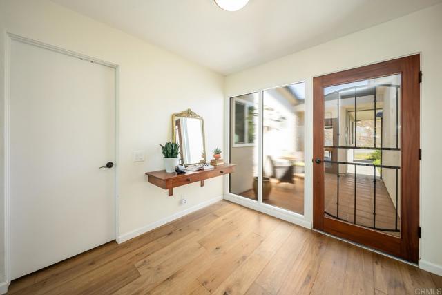 3890 Vista Campana S, Oceanside CA: https://media.crmls.org/mediaz/17f6bc18-7707-4b2d-993e-021647386d2e.jpg