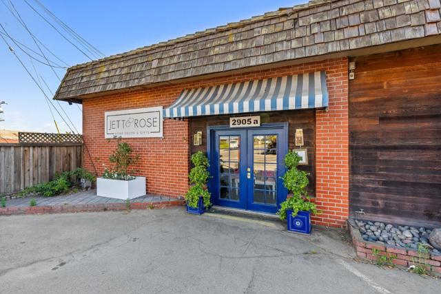 1284 Amesti Road, Corralitos CA: https://media.crmls.org/mediaz/17f6f108-f4a4-47b5-bba5-b6a96d4a8845.jpg