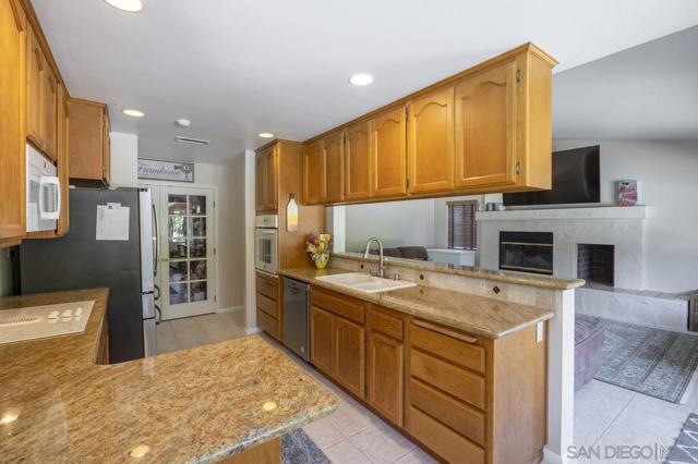 1603 CAMINO DEL SEQUAN, Alpine CA: https://media.crmls.org/mediaz/17f8370c-fd65-4c1e-b9ae-034cf30c36e7.jpg