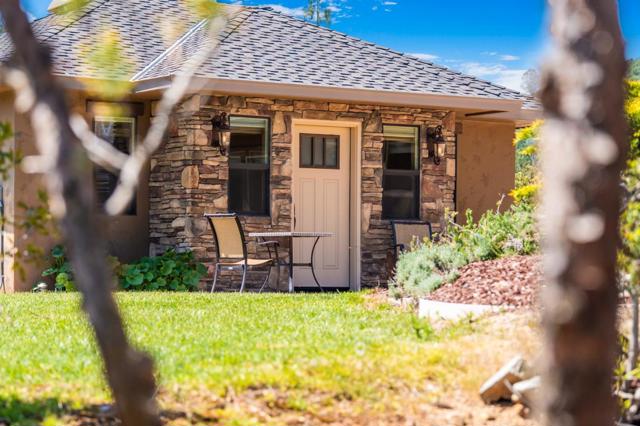 5500 Rio Cascada,  CA: https://media.crmls.org/mediaz/17f8557a-26c8-44c1-8a03-9a59f32fe4c7.jpg