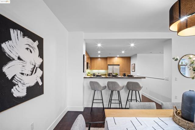 438 W Grand Ave, Oakland CA: https://media.crmls.org/mediaz/17f8fdba-374b-472d-b886-6f609f6f2c77.jpg