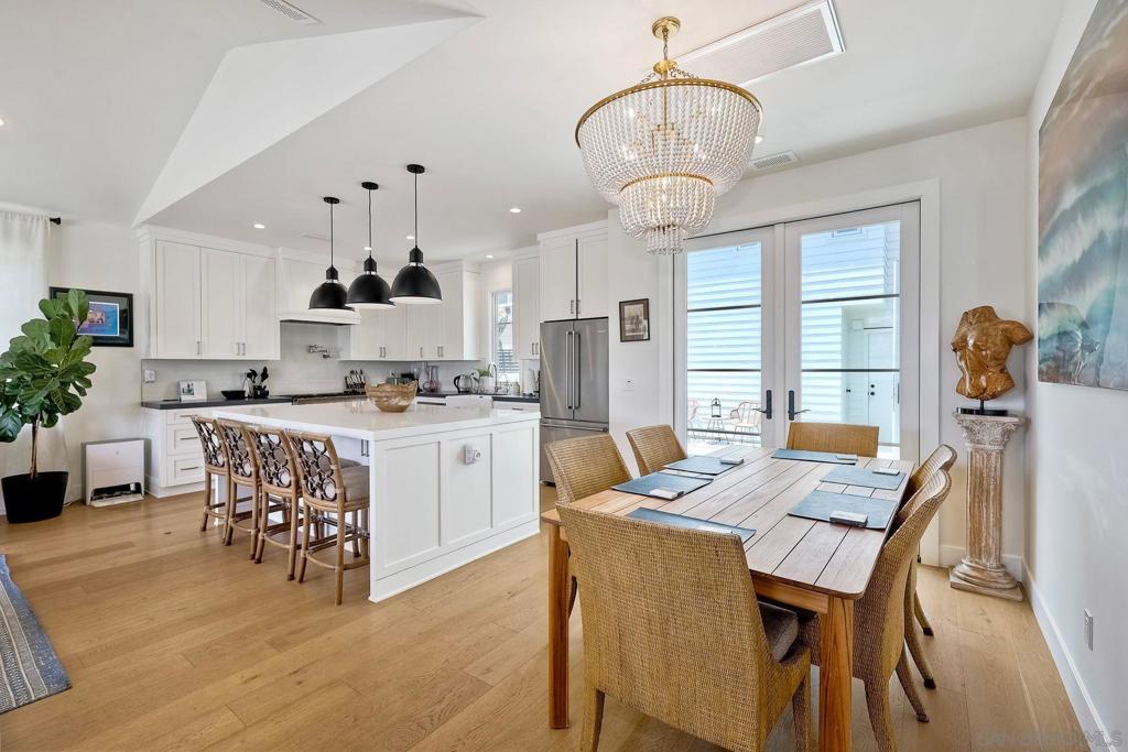 776 Silvergate Ave - photo 8