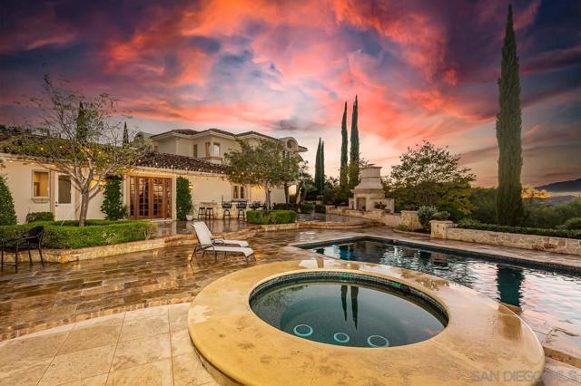 14440 Ridge Ranch Rd, Valley Center CA: https://media.crmls.org/mediaz/17f95430-02da-4f0a-b4d4-a274218fa54f.jpg