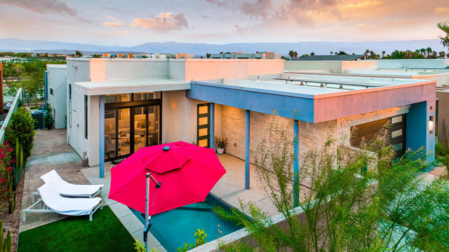 814 Nugget Lane, Palm Springs CA: https://media.crmls.org/mediaz/17fa3426-e877-4476-9a13-d1bbca3f6e2e.jpg