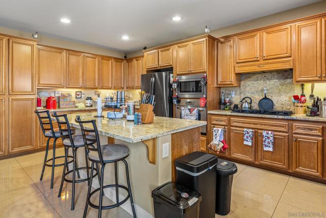 1299 Bellingham, Oceanside CA: https://media.crmls.org/mediaz/17fb2ece-d3b7-4195-840a-19ebf23dee1e.jpg