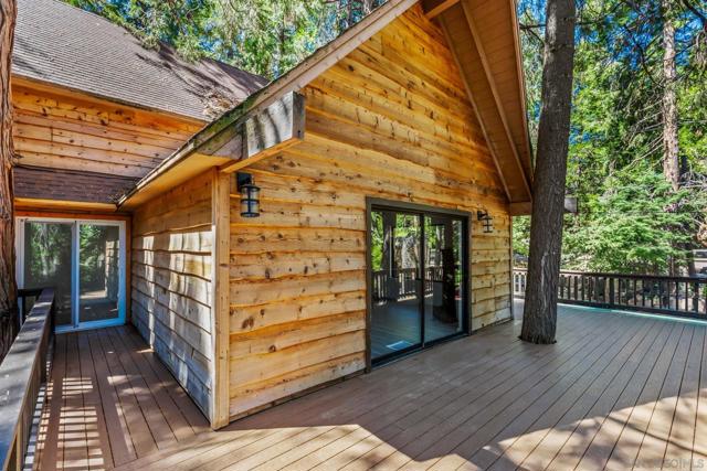 21838 Crestline Rd, Palomar Mountain CA: https://media.crmls.org/mediaz/17fb77a4-5303-4eb5-b458-9d2a7e58d482.jpg