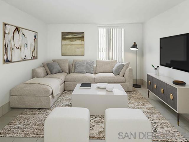 6455 La Jolla Blvd, La Jolla CA: https://media.crmls.org/mediaz/17fc103e-9e9d-4332-adf2-5d933cc34562.jpg