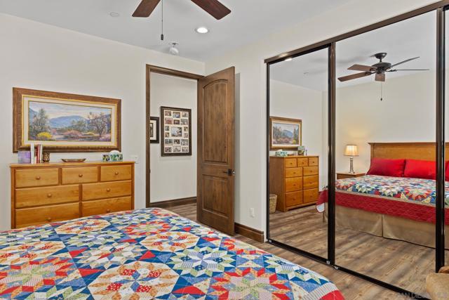 19553 Hidden Glen Road, Alpine CA: https://media.crmls.org/mediaz/17fc89de-9940-4349-8b79-48b9efba3505.jpg