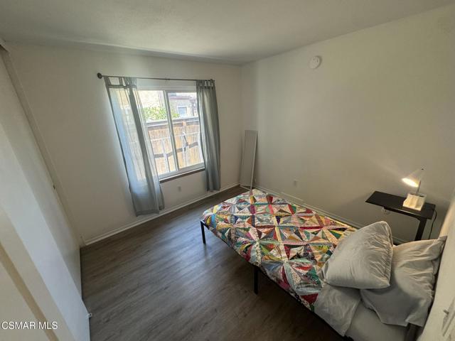 4593 Lubbock Drive, Simi Valley CA: https://media.crmls.org/mediaz/17fe87a0-1879-41f3-8a38-cd1dd2cef200.jpg