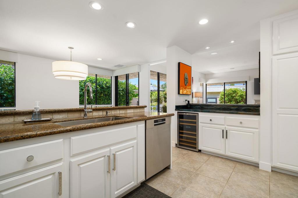 MLS #219138263DA image #11