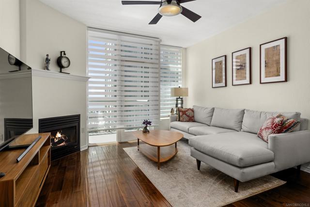 1240 India, San Diego CA: https://media.crmls.org/mediaz/1800cce6-3412-4d45-be61-92030d31cace.jpg