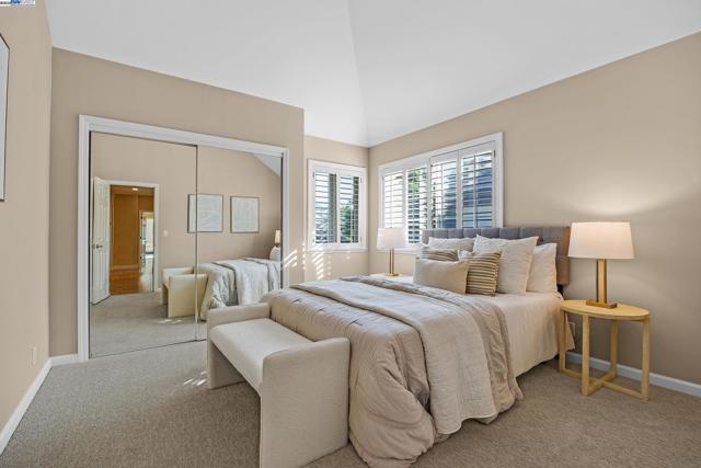 24 Timberview Ct., Danville CA: https://media.crmls.org/mediaz/18013106-62ec-4526-ad33-bc76a5b7953f.jpg