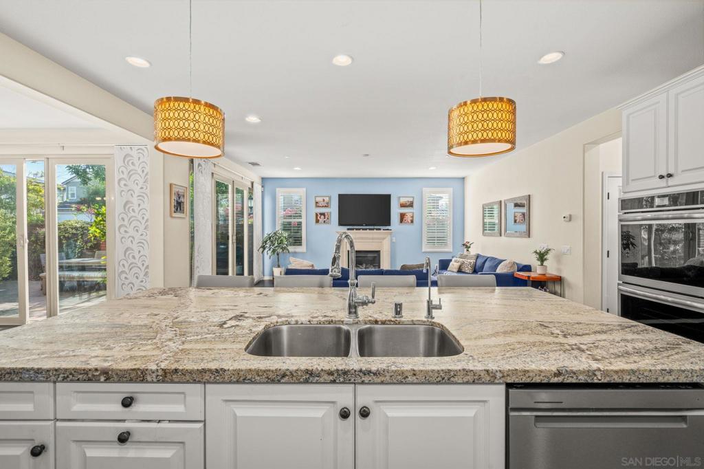 MLS #250042618SD image #10