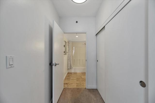 425 W Beech Street, San Diego CA: https://media.crmls.org/mediaz/18027700-a0af-4dcc-ae08-b146bf1eda46.jpg