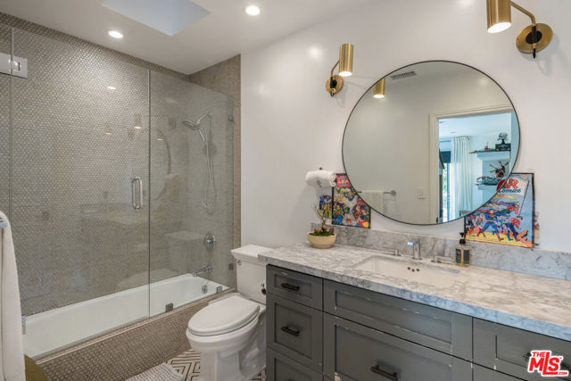 1601 Bel Air Road, Los Angeles CA: https://media.crmls.org/mediaz/1802b942-ecf0-4984-a1f6-6ea7745650b7.jpg