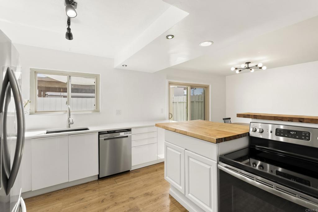 4169 Balboa Way - photo 17