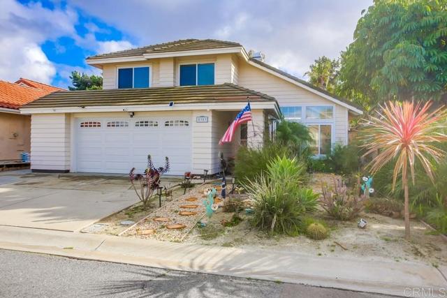 Detail Gallery Image 1 of 1 For 5353 Blackberry Way, Oceanside,  CA 92057 - 3 Beds | 2/1 Baths