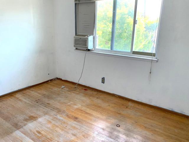 1906 Somersworth Drive, San Jose CA: https://media.crmls.org/mediaz/1804b8ae-76a1-410c-add8-7f0322eaee88.jpg