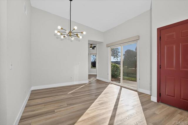 Detail Gallery Image 29 of 42 For 135 Neptune Pl, Escondido,  CA 92026 - 3 Beds | 2 Baths