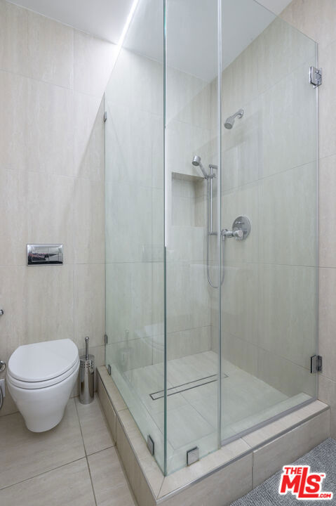 1818 Thayer Avenue, Los Angeles CA: https://media.crmls.org/mediaz/1805f440-1d0b-4d3c-bd77-a487b3c9c8ce.jpg