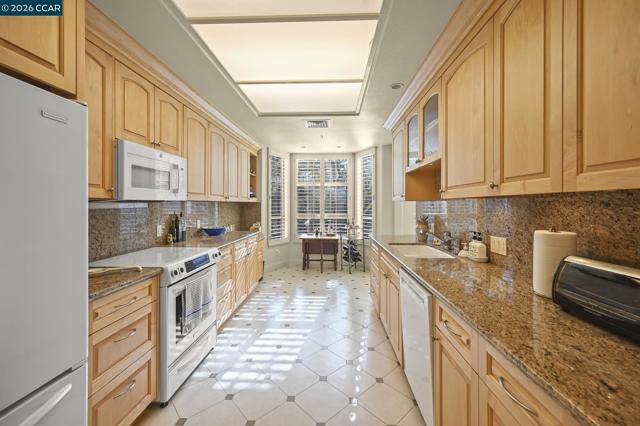 Image 9 of 44 For 5920 Horsemans Canyon  1b