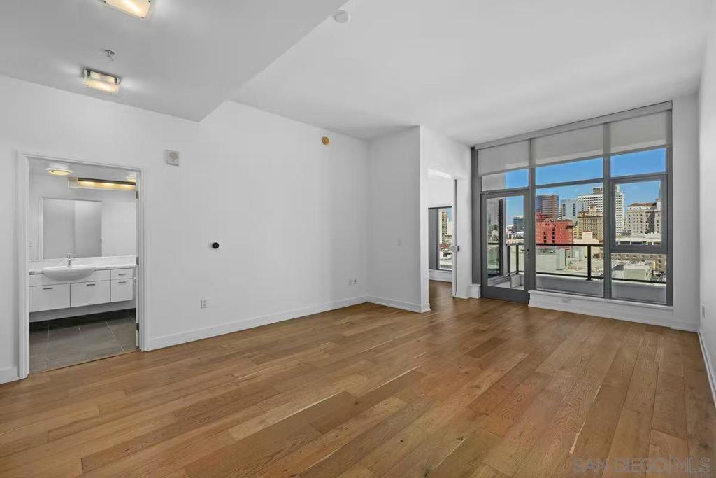 575 6th Ave - photo 2