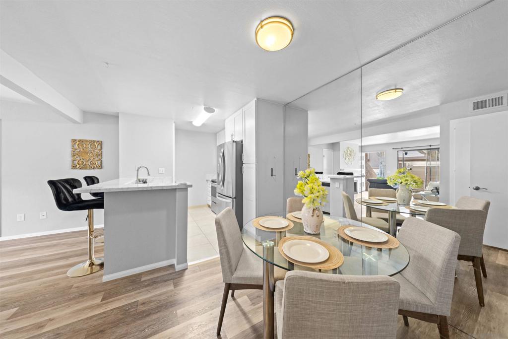9130 Gramercy - photo 14