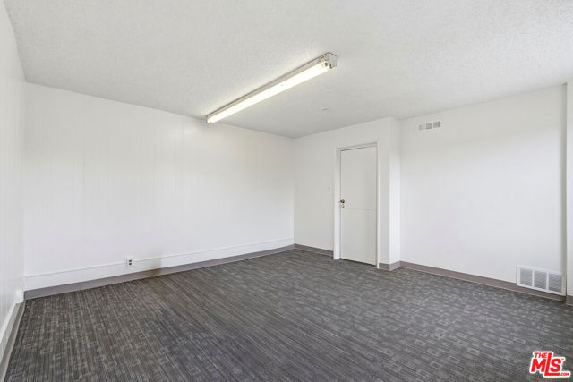 2048 W Florence Avenue, Los Angeles CA: https://media.crmls.org/mediaz/18074852-7510-4845-9448-67d7c1c32f01.jpg