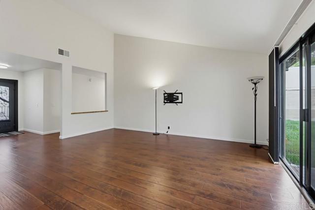 376 Camino Elevado, Chula Vista, CA 91902 photo 6