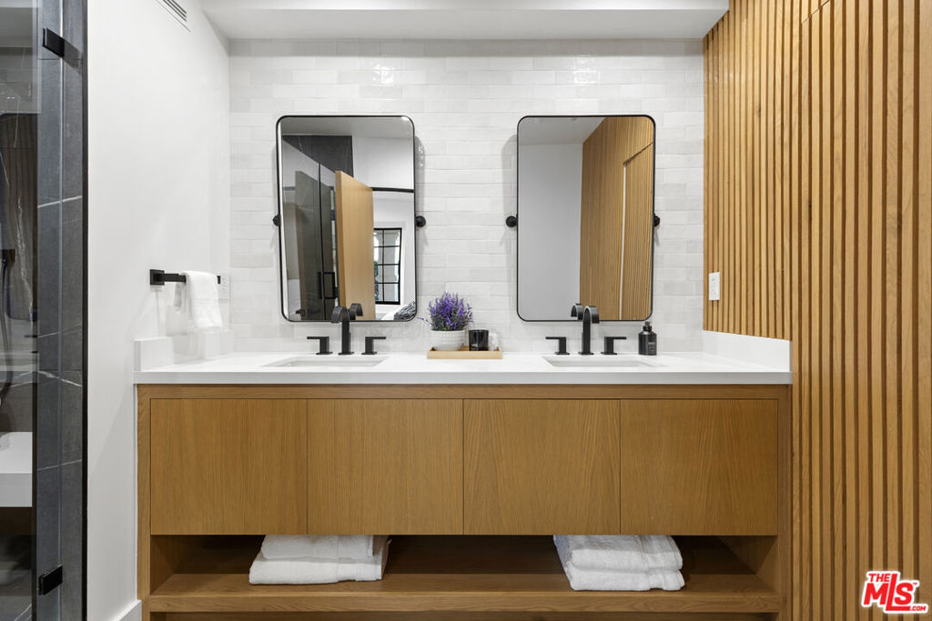 MLS #26862895 image #43