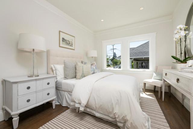 841 Fairfield Road, Burlingame CA: https://media.crmls.org/mediaz/1808d176-ec65-4916-b451-70a1d00424f3.jpg