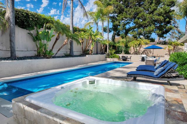 5918 Germaine Lane, La Jolla CA: https://media.crmls.org/mediaz/1809d574-694f-4d70-ba9a-16a12f6b87d5.jpg