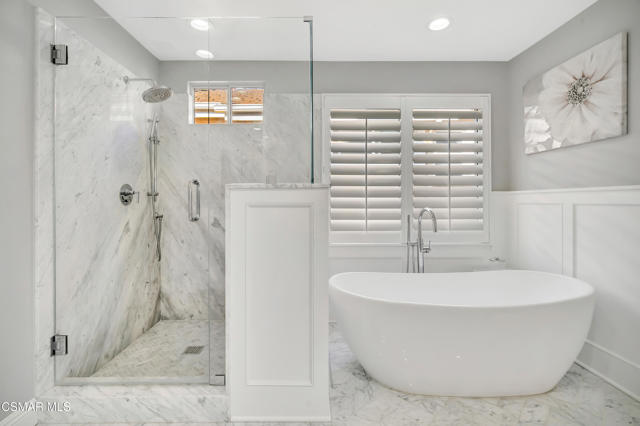 3044 Ferncrest Place, Thousand Oaks CA: https://media.crmls.org/mediaz/1809f4e0-17a1-4b80-bc6a-37c22dd18704.jpg