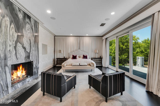 2259 Melford Court, Westlake Village CA: https://media.crmls.org/mediaz/180a2ddb-a82f-47f6-91b0-992b1ddc39fa.jpg