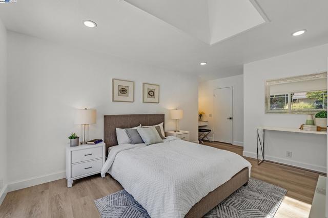 4227 Becerra Dr, Fremont CA: https://media.crmls.org/mediaz/180b1e33-0669-4c8d-83f2-68d0ceeb89e4.jpg