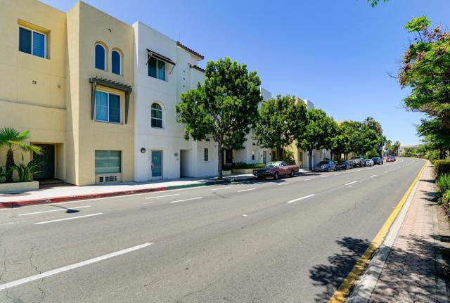 Image 28 of 31 For 7705 El Cajon Blvd  Unit 4