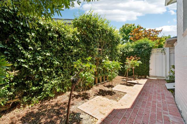 1714 Sweetbriar Drive, San Jose CA: https://media.crmls.org/mediaz/180b41d1-b623-439e-ba5a-83a0e9e2815d.jpg