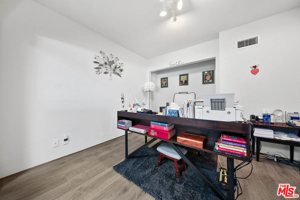 MLS #25618741 image #13