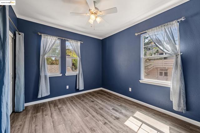 1027 Azuar Drive, Vallejo CA: https://media.crmls.org/mediaz/180f0eb9-eda5-4351-b613-3ff3842a6995.jpg