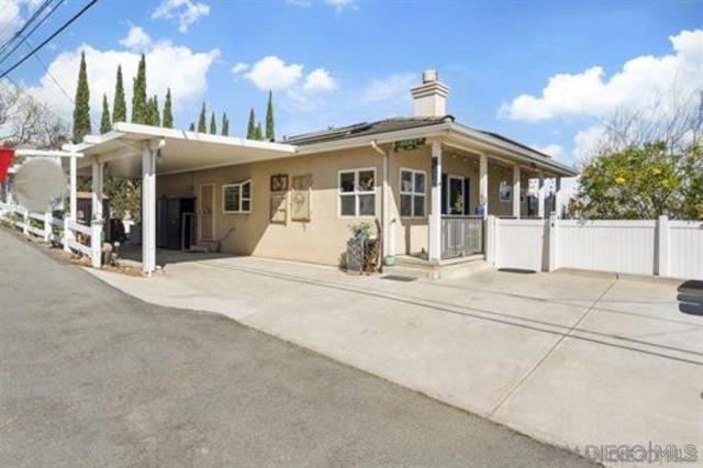 2216 Crest Dr, El Cajon CA: https://media.crmls.org/mediaz/180f9976-42c6-4808-88b7-ba23c6993c28.jpg