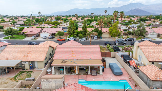 80928 Brown St, Indio CA: https://media.crmls.org/mediaz/18112965-8e6b-4422-8750-63a3b1d33bb0.jpg