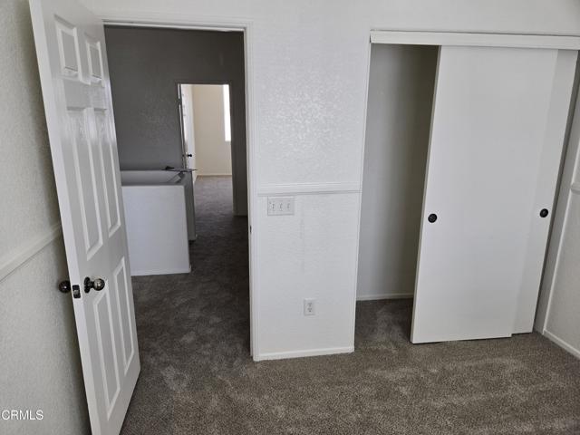 Detail Gallery Image 7 of 16 For 2301 E Newgrove St, Lancaster,  CA 93535 - 5 Beds | 3 Baths