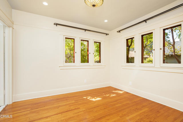 Detail Gallery Image 19 of 31 For 847 S Los Robles Ave, Pasadena,  CA 91106 - 3 Beds | 2 Baths