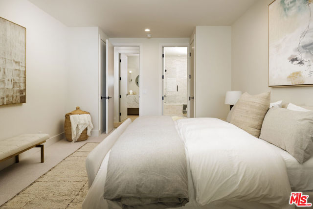 86 Seaview Drive, Santa Barbara CA: https://media.crmls.org/mediaz/1812eb82-47da-4aa2-a216-e1e03e4b27fc.jpg