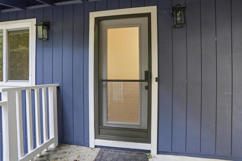 https://media.crmls.org/mediaz/1813138c-df98-4f35-a3af-ec93f09a73a5.jpg?preset=X-Large