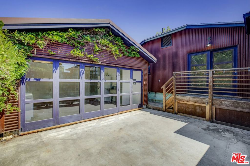 1012 Coronado Terrace