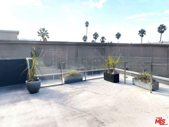 Image 39 of 61 For 614 California Avenue
